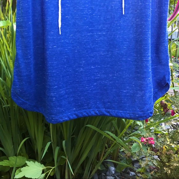 Material Girl Lace up V-neck “LA” Bling T-shirt - Picture 15 of 16